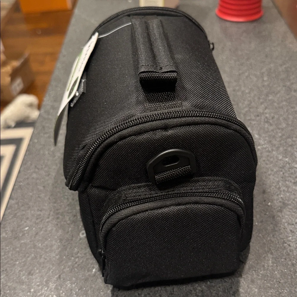 Vivitar DSLE/Camcorder Gadget Bag